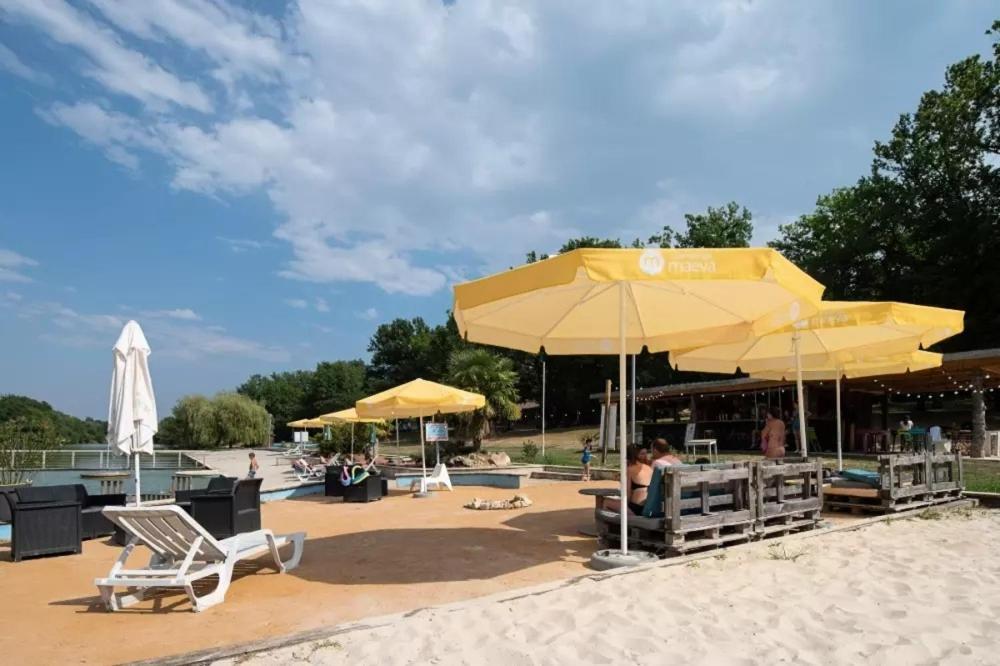 Camping Les Lacs D'Armagnac Bretagne-d'Armagnac Экстерьер фото
